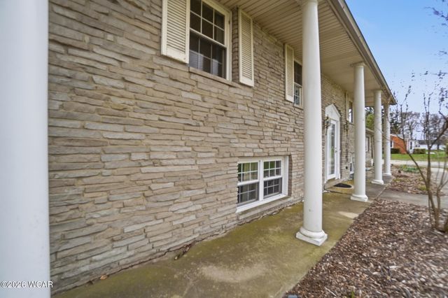 5594 County Road 35, Ada, OH 45810