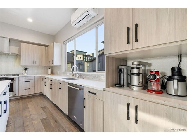 5033 S Platte River Pkwy, Littleton, CO 80123