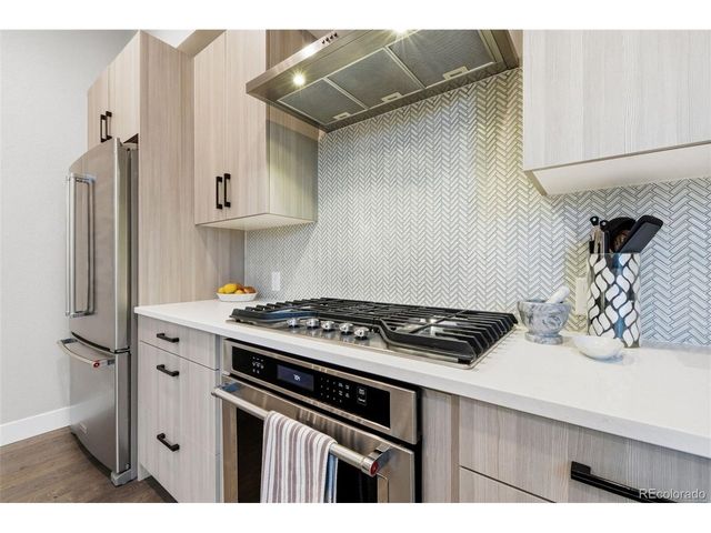 5033 S Platte River Pkwy, Littleton, CO 80123