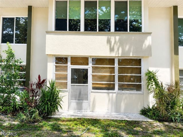 2437 Harbor BLVD 102, Port Charlotte, FL 33952