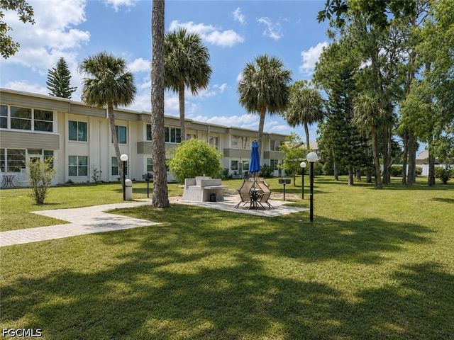 2437 Harbor BLVD 102, Port Charlotte, FL 33952