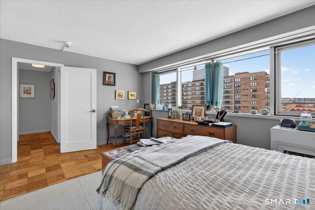 100 York Street 12C, New Haven, CT 06511