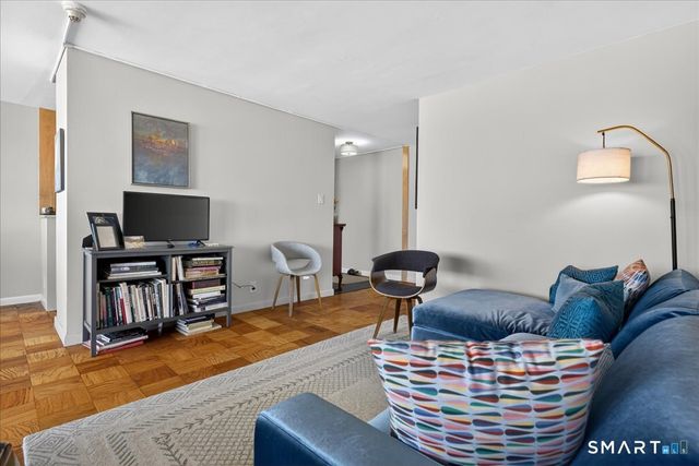 100 York Street 12C, New Haven, CT 06511