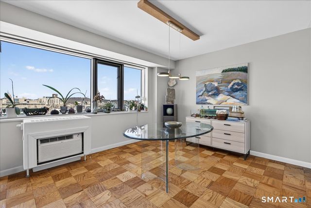 100 York Street 12C, New Haven, CT 06511