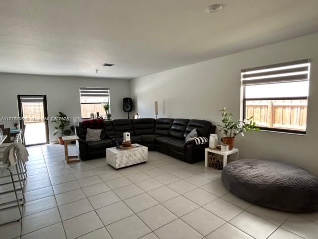 11914 SW 241st St, Miami, FL 33032