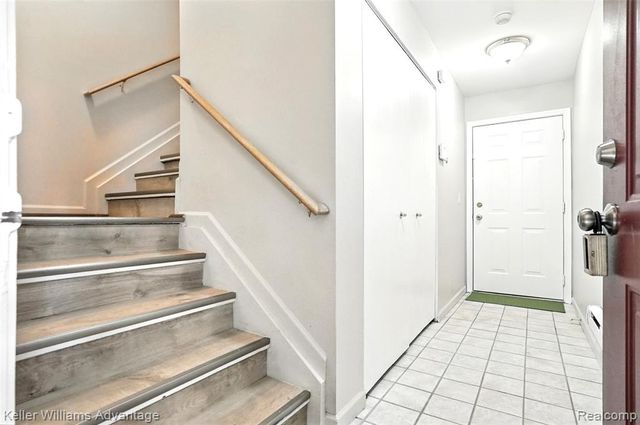 863 Brandon Avenue, Pontiac, MI 48340