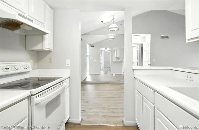 863 Brandon Avenue, Pontiac, MI 48340