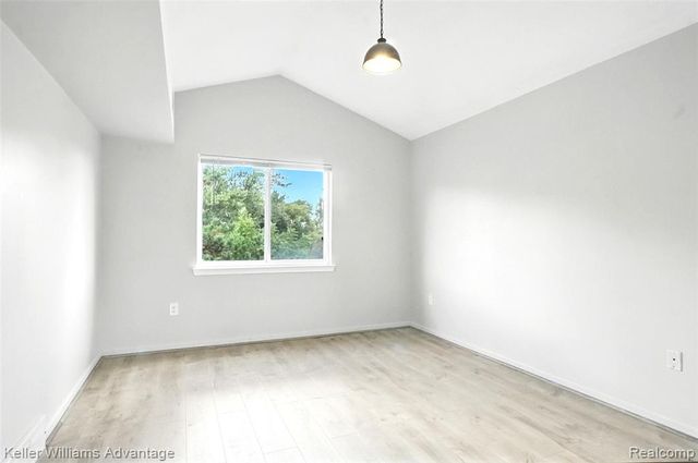 863 Brandon Avenue, Pontiac, MI 48340