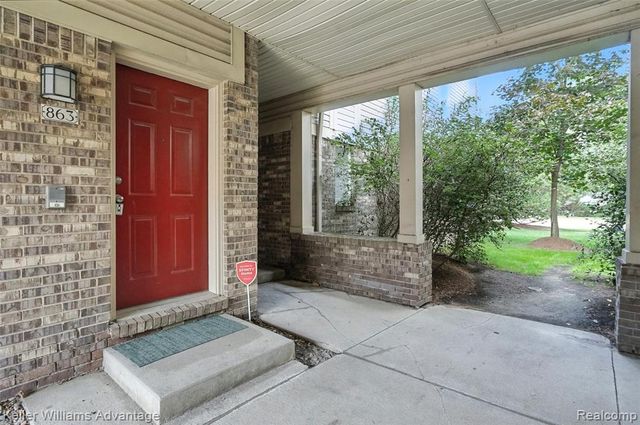 863 Brandon Avenue, Pontiac, MI 48340