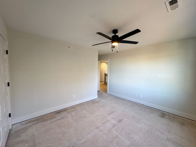 406 Young Ln, Pleasant View, TN 37146