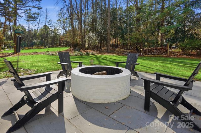 3334 Gray Moss Road, Charlotte, NC 28270