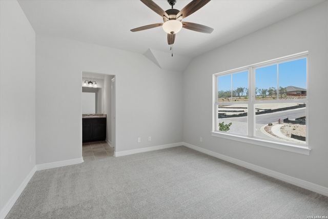 400 SEIBEL WAY, Universal City, TX 78148
