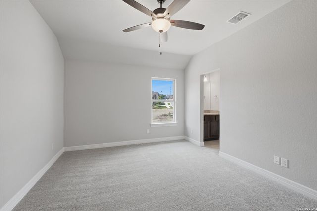 400 SEIBEL WAY, Universal City, TX 78148