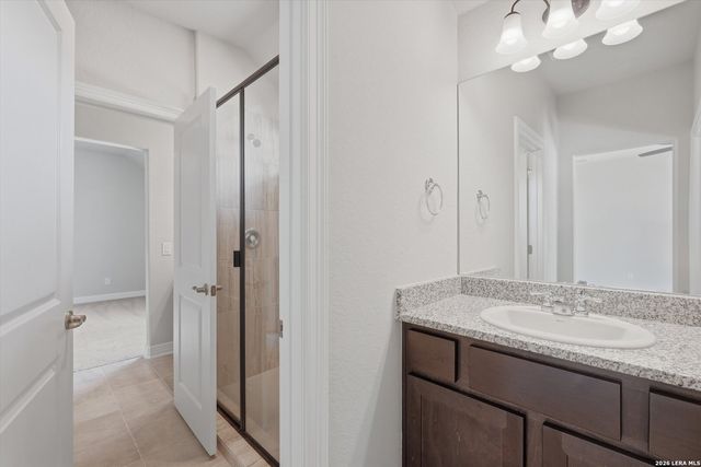 400 SEIBEL WAY, Universal City, TX 78148