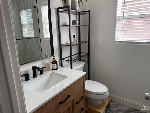 9318 Sentido Drive, Bakersfield, CA 93306