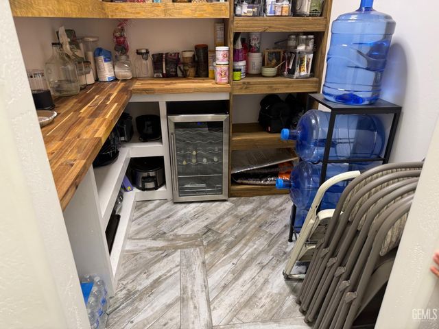 9318 Sentido Drive, Bakersfield, CA 93306