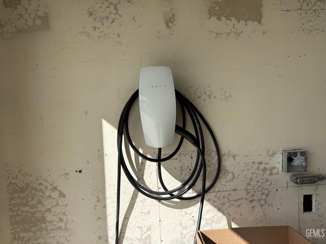 9318 Sentido Drive, Bakersfield, CA 93306