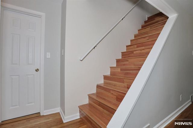 48 Momar Drive, Bergenfield, NJ 07621