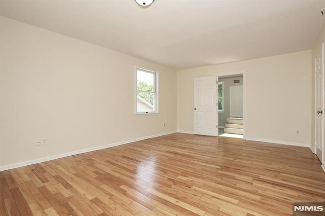 48 Momar Drive, Bergenfield, NJ 07621