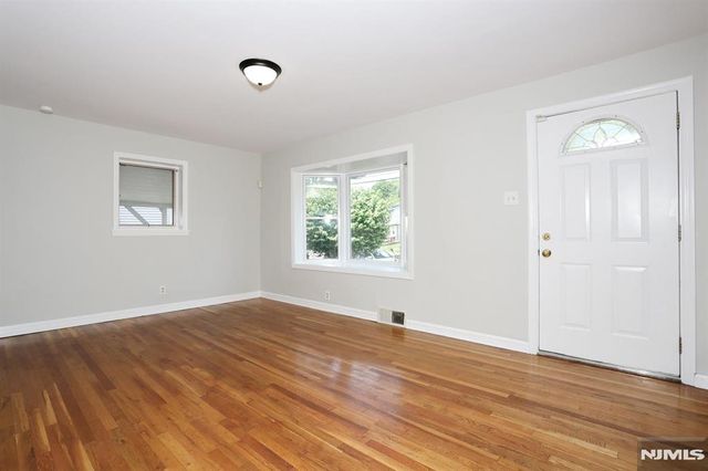 48 Momar Drive, Bergenfield, NJ 07621