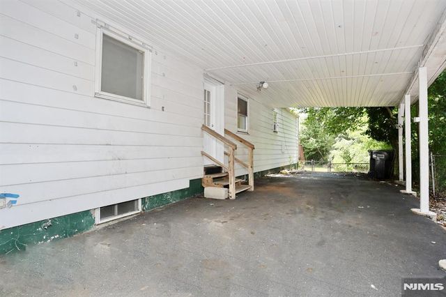 48 Momar Drive, Bergenfield, NJ 07621