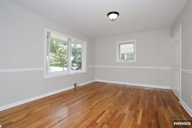 48 Momar Drive, Bergenfield, NJ 07621