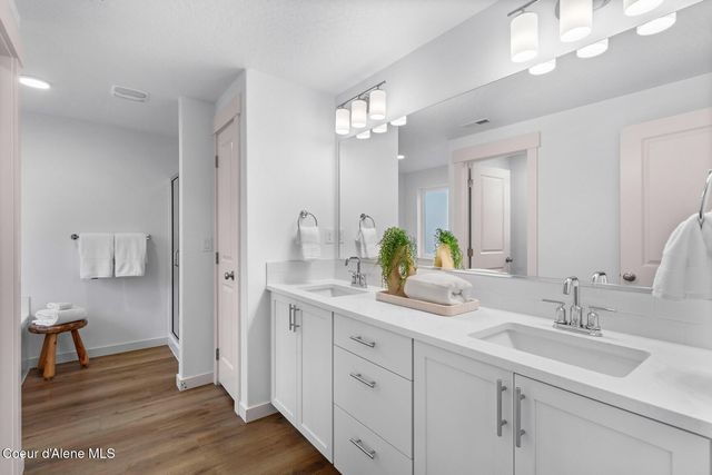 13391 N LOVELAND WAY, Hayden, ID 83835