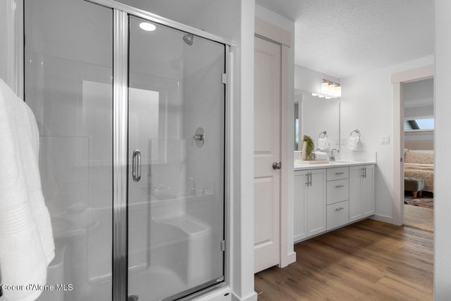 13391 N LOVELAND WAY, Hayden, ID 83835