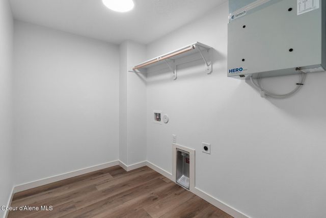 13391 N LOVELAND WAY, Hayden, ID 83835