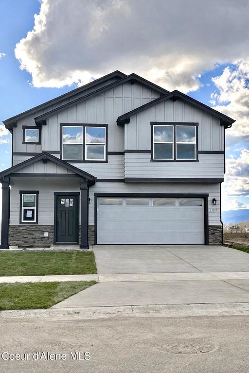 13391 N LOVELAND WAY, Hayden, ID 83835