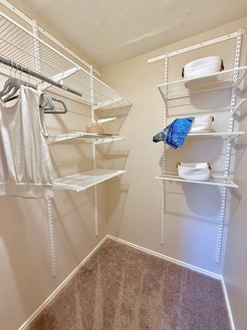 900 Taulbee LN 106, Austin, TX 78757