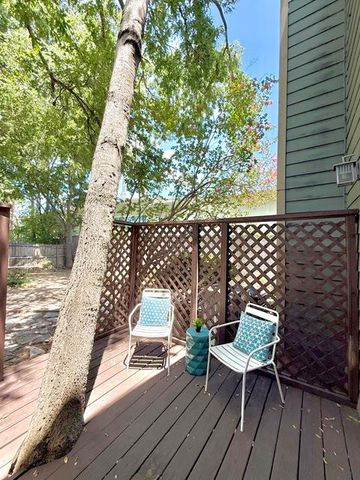 900 Taulbee LN 106, Austin, TX 78757