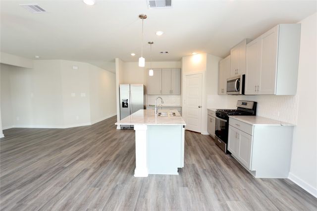 1480 Waggoner Ranch Trail, Conroe, TX 77301