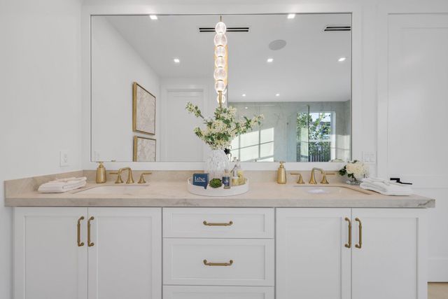 209 NE 5th Street, Delray Beach, FL 33444