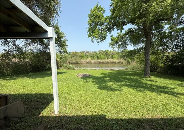 2434 Shady Creek Lane, Freeport, TX 77541