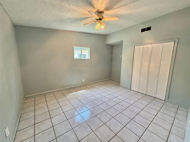 2434 Shady Creek Lane, Freeport, TX 77541