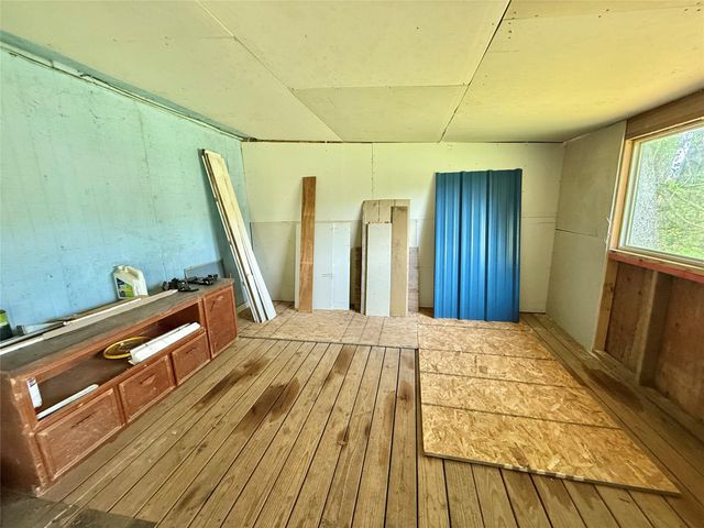 2434 Shady Creek Lane, Freeport, TX 77541