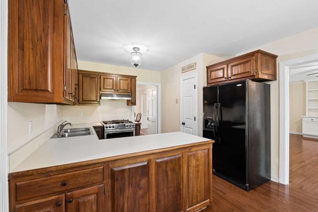 816 Chestnut Ct, Brentwood, TN 37027