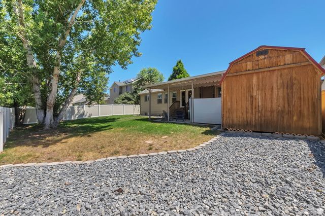 1023 N 3300 W, Layton, UT 84041