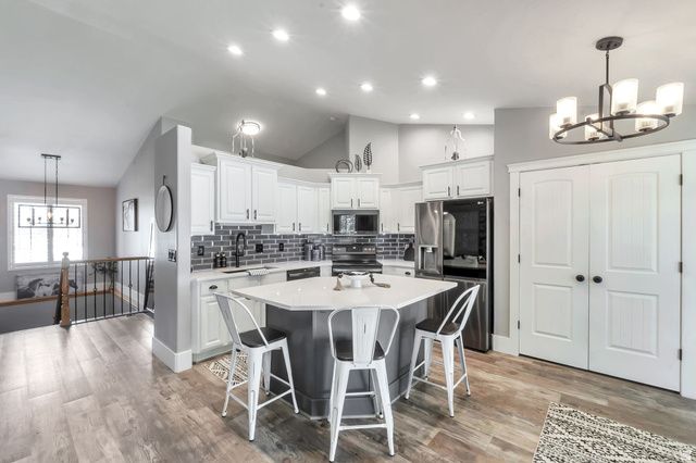 1023 N 3300 W, Layton, UT 84041