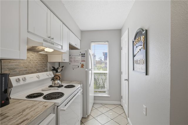 701 La Juana Ct, Port Aransas, TX 78373