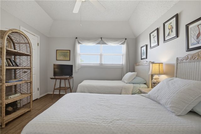 701 La Juana Ct, Port Aransas, TX 78373