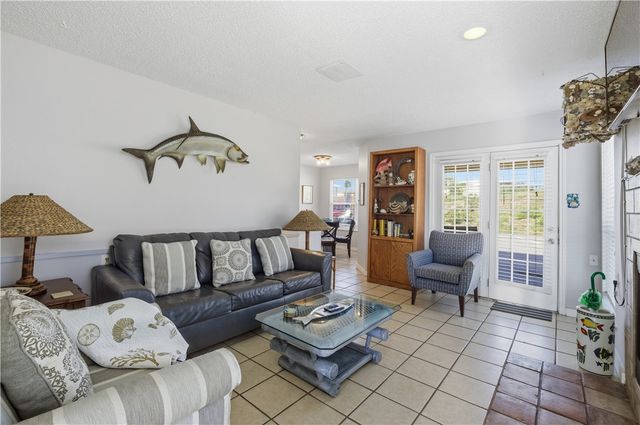 701 La Juana Ct, Port Aransas, TX 78373