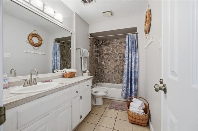 701 La Juana Ct, Port Aransas, TX 78373