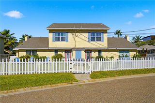 701 La Juana Ct, Port Aransas, TX 78373