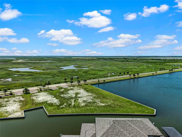 49 Shell Key, Hitchcock, TX 77563