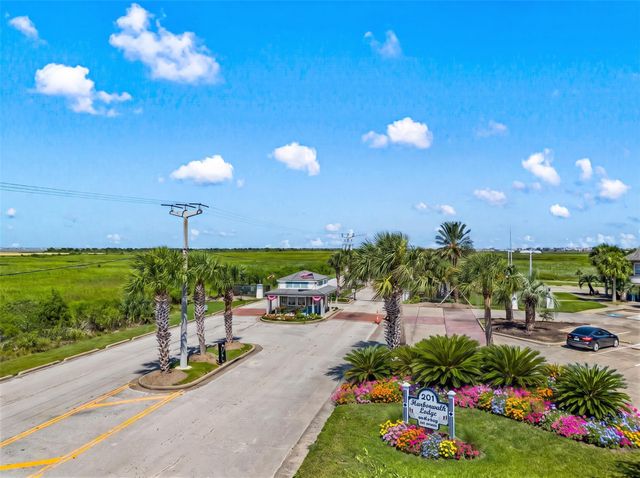49 Shell Key, Hitchcock, TX 77563