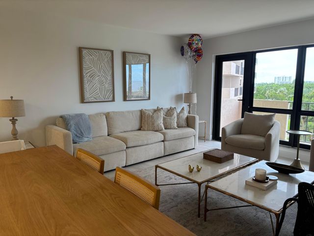 4900 N Ocean Blvd Apt 502, Lauderdale By The Sea, FL 33308