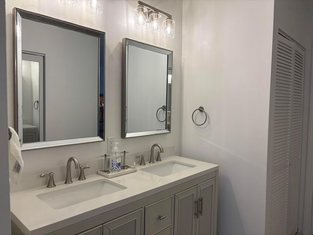 4900 N Ocean Blvd Apt 502, Lauderdale By The Sea, FL 33308