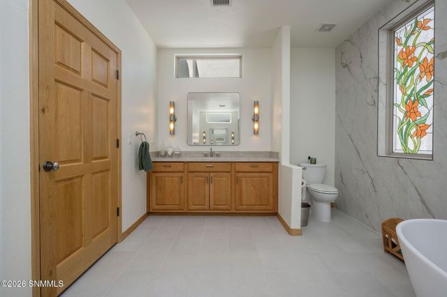 2268 Sedona Hills Parkway, Las Cruces, NM 88011
